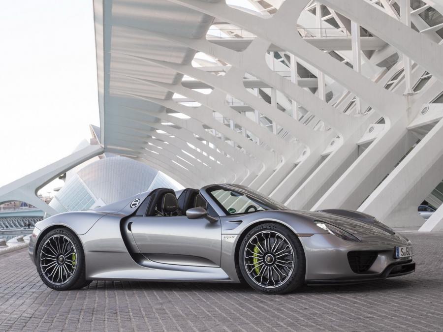  Porsche 918 Spyder 2014 года  (US) (фото 20 из 28)
